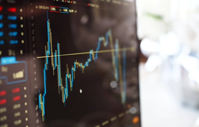 xtb trading