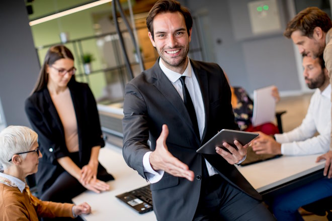 homme business jeune