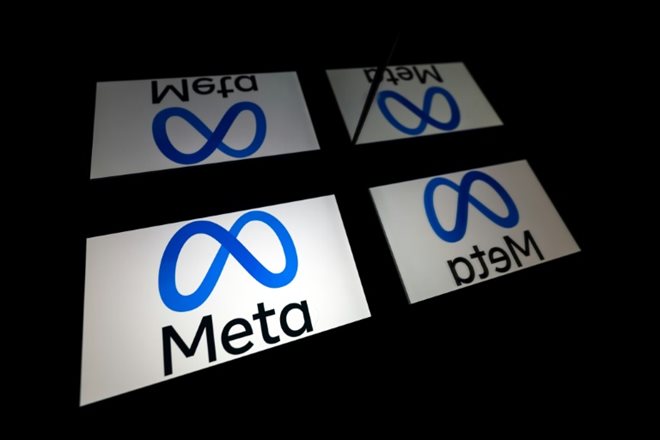 Meta, maison mère des réseaux sociaux Facebook et Instagram, va supprimer 10.000 postes de plus, après une première vague de 11.000 licenciements début novembre