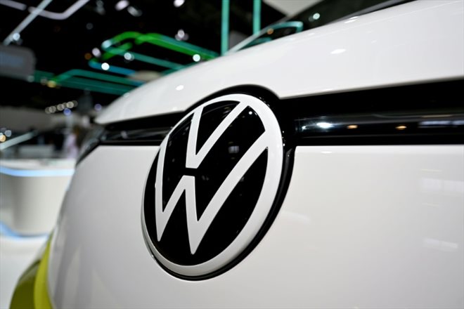 Le premier groupe automobile européen Volkswagen envisage un plan d'économie sans précédent dans l'histoire de l'entreprise, avec fermeture d'usines en Allemagne et licenciements secs