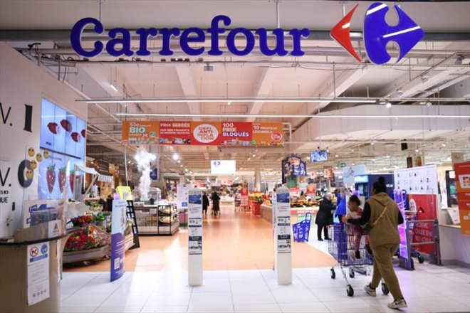 Un hypermarché Carrefour à Villeneuve-la-Garenne, dans les Haurs-de-Seine, le 29 mars 2023