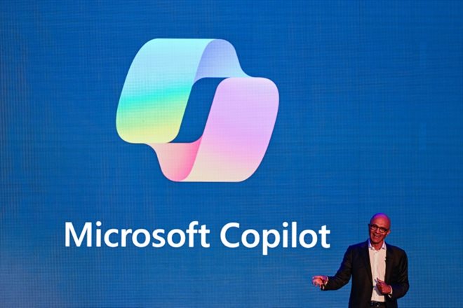 Le directeur général de Microsoft, Satya Nadella, lors d'un discours à Kuala Lumpur, le 2 ai 2024