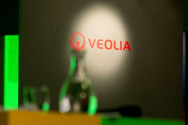 Après bien des péripéties dans la procédure d'appel d'offres, les communes d'Ile-de-France (hors Paris) ont décidé de confier de nouveau à Veolia pour 12 ans la gestion de l'eau potable de plus de 4 millions de personnes