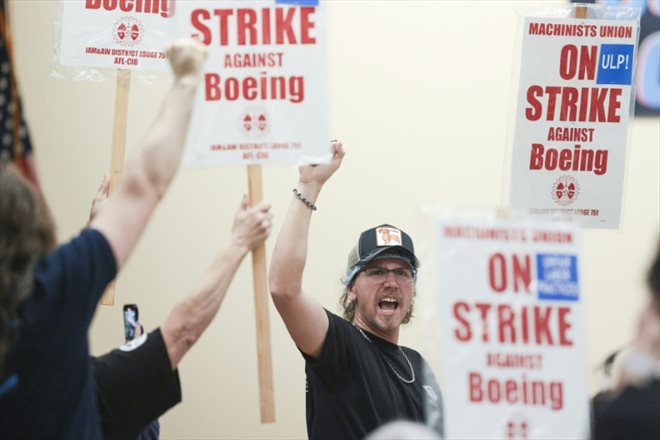 Les syndiqués de Boeing dans la région de Seattle en grève, le 13 septembre 2024
