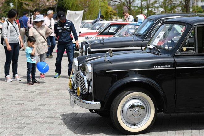Une Datsun 1000 sedan de 1959 exposée en 2017 in Tokyo